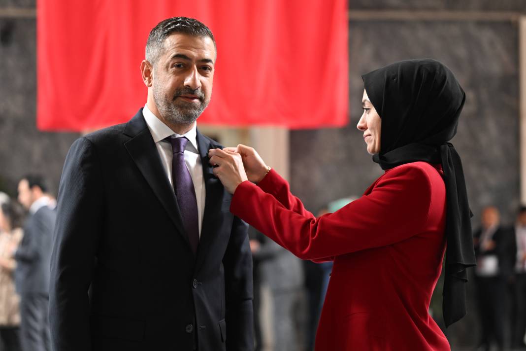 Milletvekilleri kayıt yaptırıyor 2