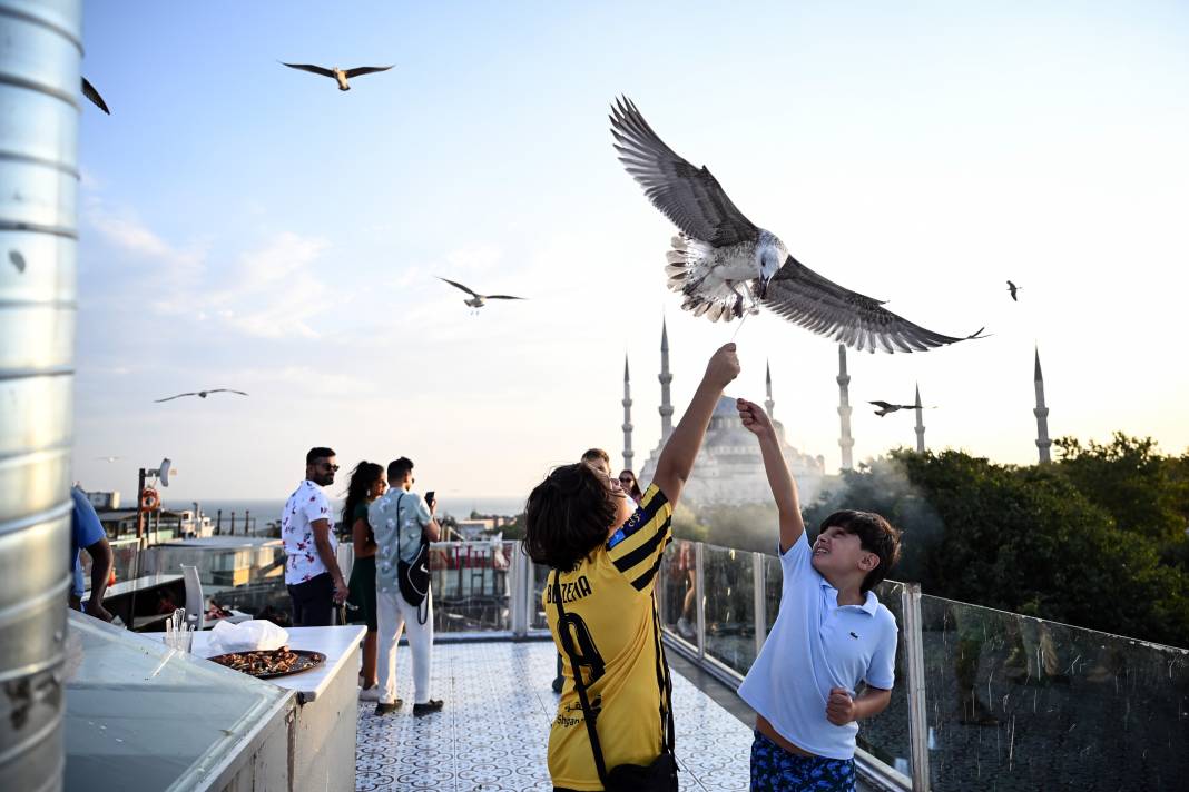 Bu pozu çektirmek için dünyanın her yerinden İstanbul’a geliyorlar 5