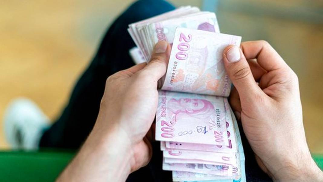 Emekli maaşını Yapı Kredi Bankası, Garanti Bankası ve Denizbank üzerinden alanların dikkatine! 4