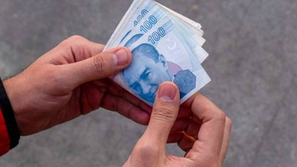 Emekliye son 3 ayda 3. darbe! 29 Ekim'de 5000 liralık Cumhuriyet İkramiyesi'nde son durum 11