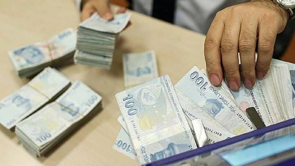 Emekliye son 3 ayda 3. darbe! 29 Ekim'de 5000 liralık Cumhuriyet İkramiyesi'nde son durum 2