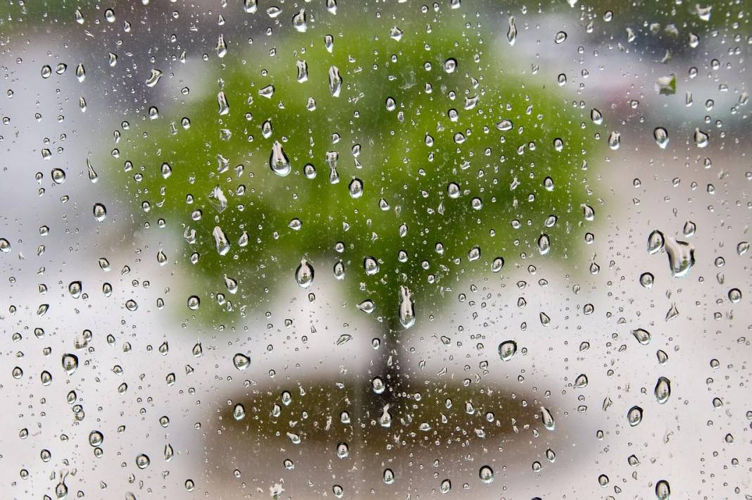 Soğuk hava dalgası Türkiye'yi fena vuracak: Meteoroloji'den kuvvetli sağanak uyarısı! 10