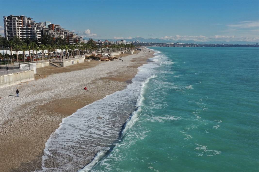 Meteoroloji il il açıkladı! Yağışlı hava yurdu terk ediyor: Bunaltıcı sıcaklıklar geliyor... 1