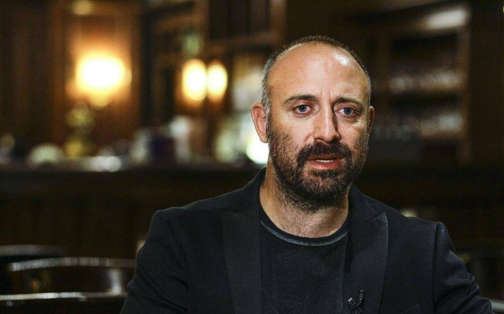 Halit Ergenç Netflix ile anlaştı... Oynayacağı dizi belli oldu 2