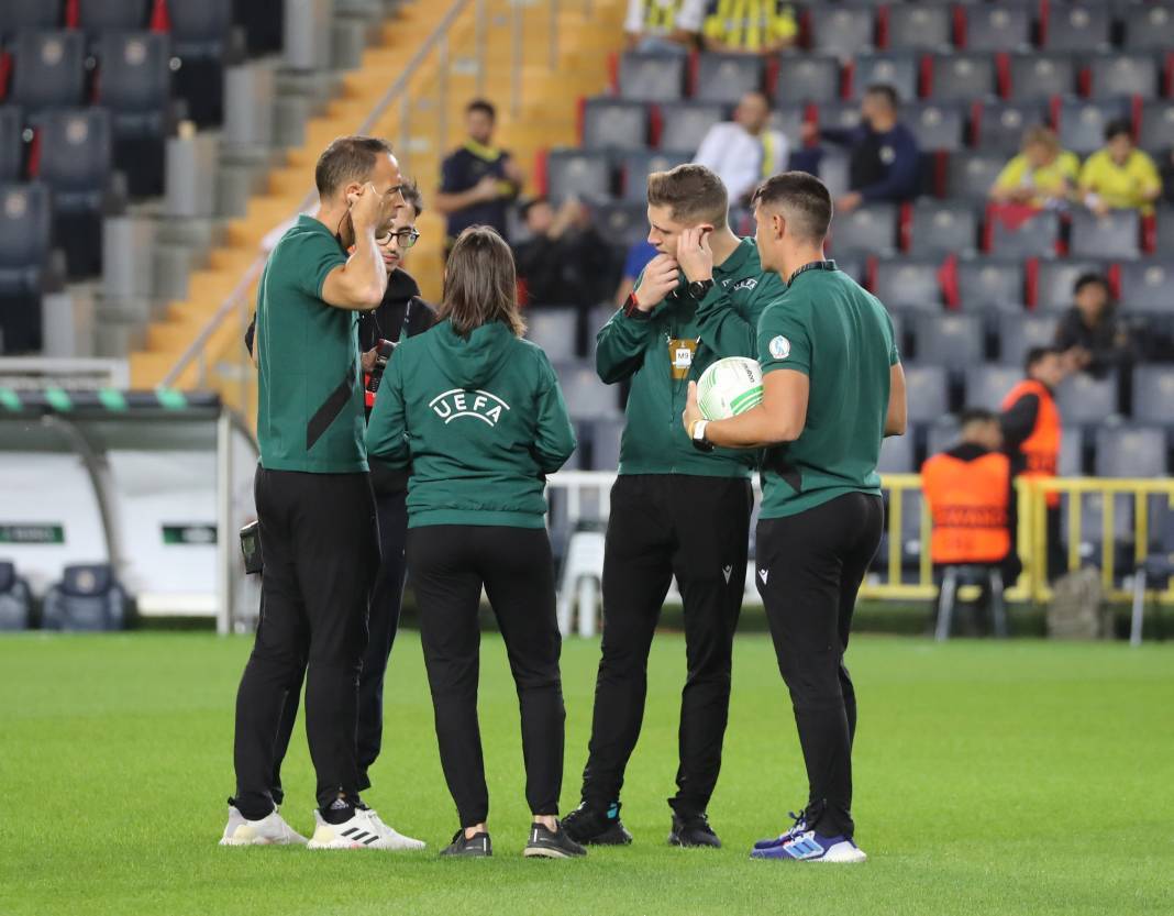 Fenerbahçe-Ludogorets maçından harika görüntüler: 100.yıla özel kutlama 57