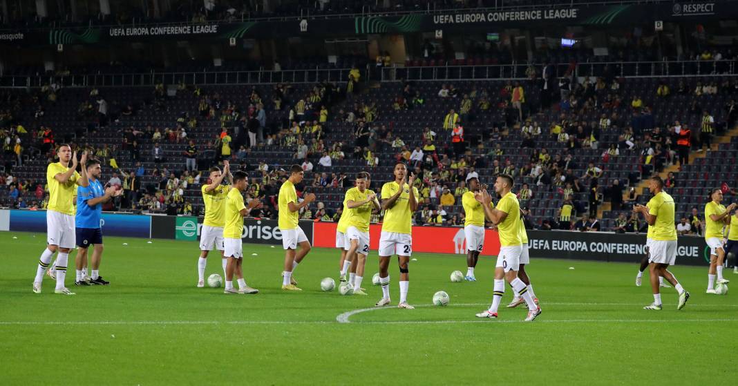 Fenerbahçe-Ludogorets maçından harika görüntüler: 100.yıla özel kutlama 51