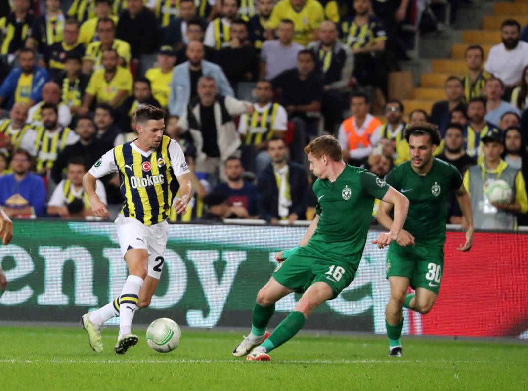 Fenerbahçe-Ludogorets maçından harika görüntüler: 100.yıla özel kutlama 28