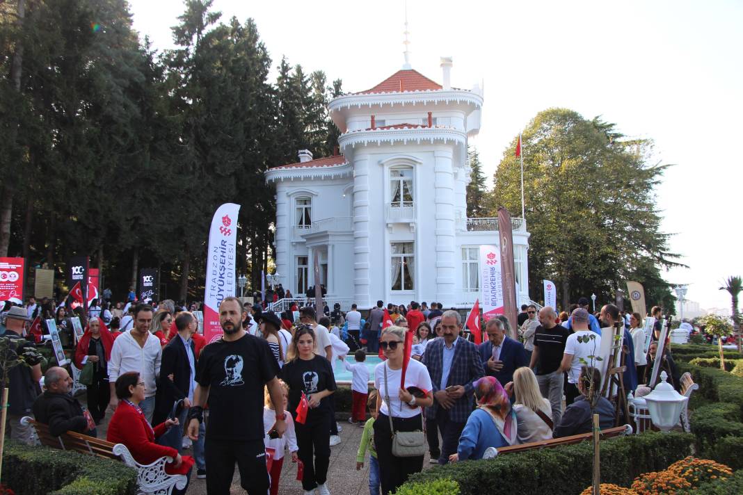 Atatürk Köşkü, Cumhuriyetin 100. yılında tekrar ziyaretçilere açıldı 8