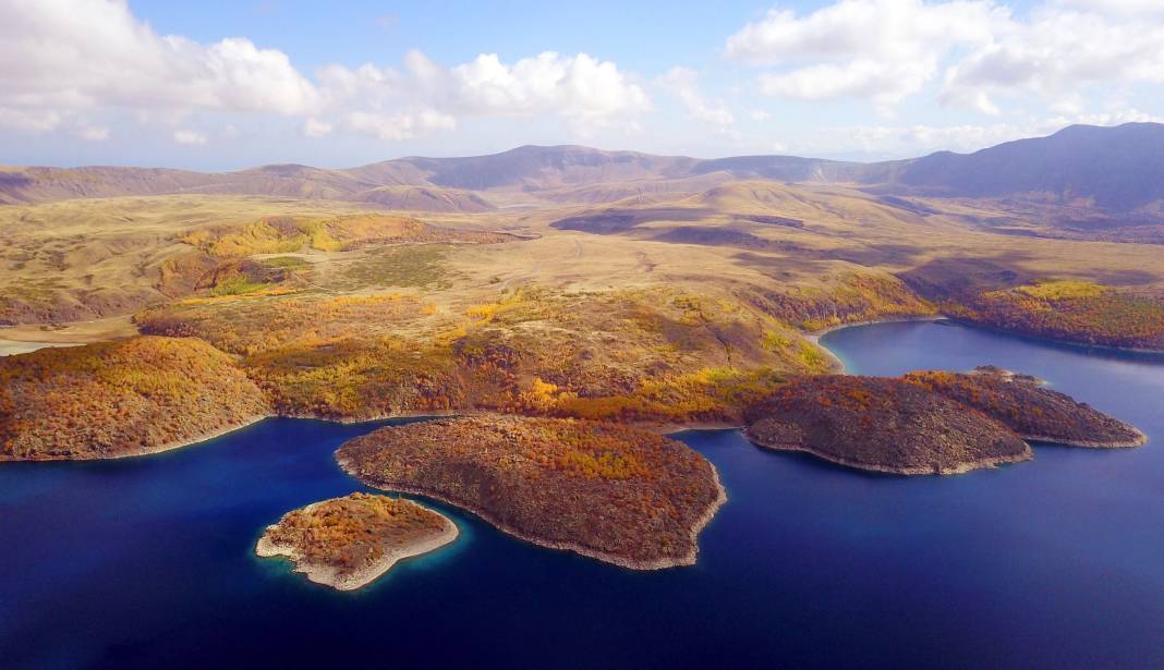 Yeryüzü cenneti Nemrut Kalderası’nda sonbahar güzelliği 8