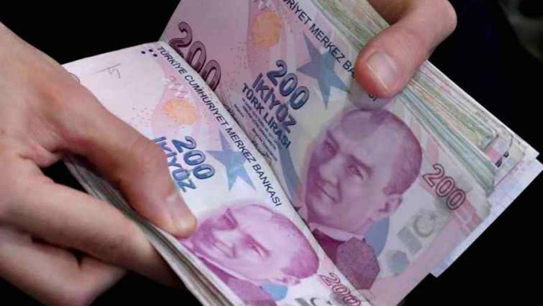 Emekli ikramiyesinde bomba gelişme! Bu gruba dahil olanlar 5000 lira alamayacak 5