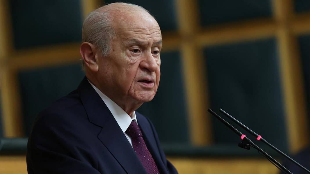 Bahçeli'nin kapatılmasını istediği Anayasa Mahkemesi 3 partinin fişini çekti! Tarihin tozlu raflarında yerini alacak 2