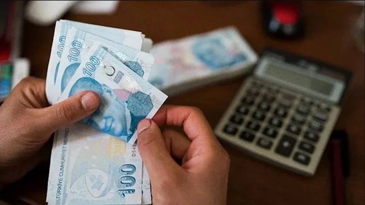 Bakan Şimşek'ten milyonları isyan ettiren karar... Tüm memur ve emekli maaşlarından 2 bin lira kesilecek! 5