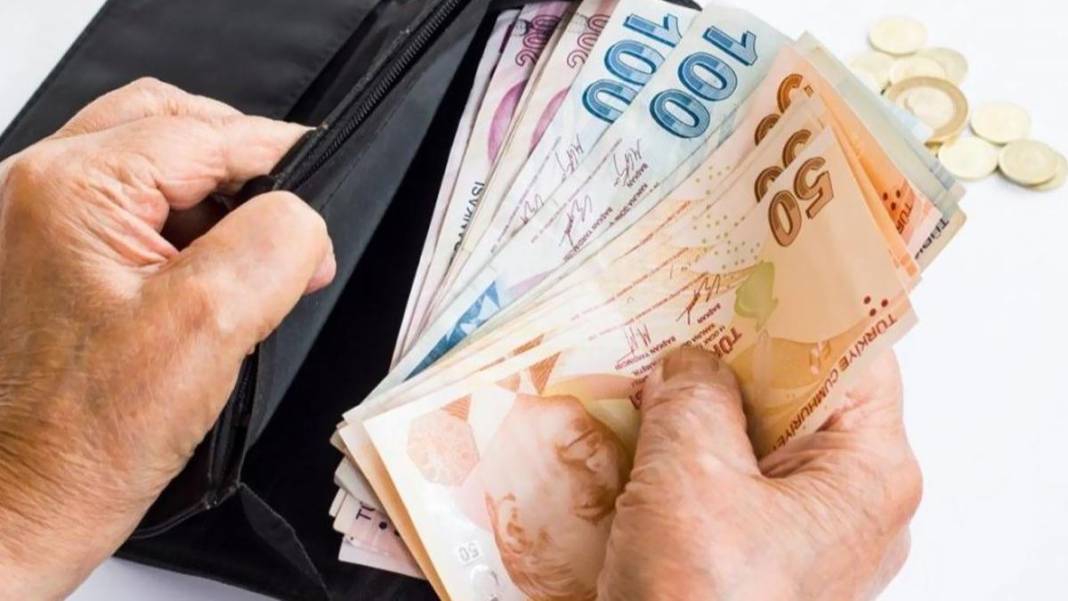 Evlenmek isteyenlere devletten aylık 2500 lira ödemeli kredi! Sıfır faizsiz desteğin başvuru şartları açıklandı 3