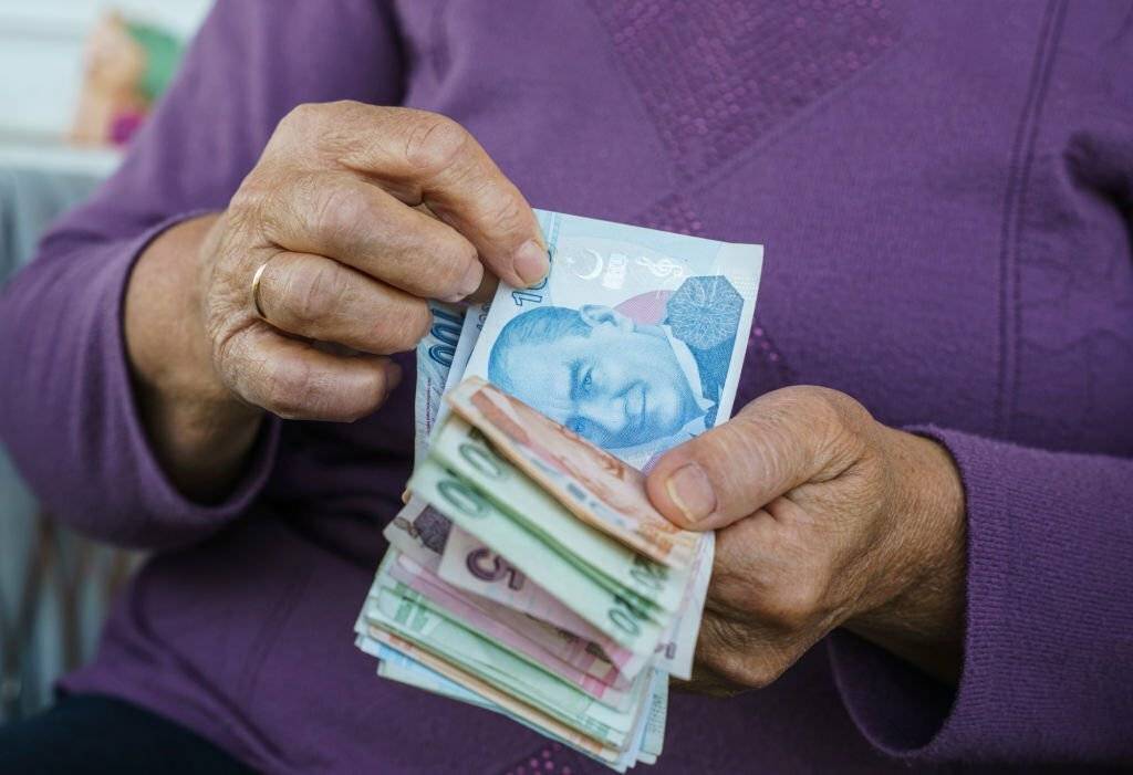 5 bin lira emekli ikramiyesinin hesaplara yatacağı tarih belli oldu 3