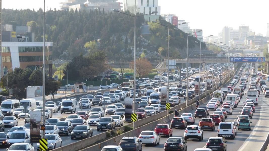 Araç sahipleri yeni haftaya kötü haberle başladı! Köprü ve otoyol ücretlerine rekor zam geliyor 6