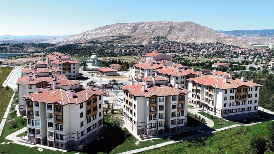 1.20 faizli 18 yıl vadeli konut kredisinde kritik detay! Bu kişilerin başvuruları kabul edilmeyecek 2