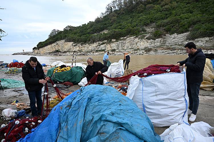 Şile'de selin bıraktığı hasar temizleniyor 3