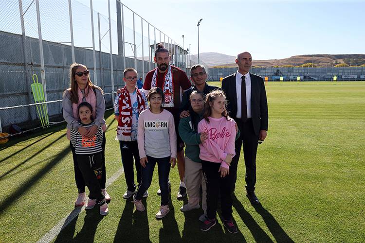 Sivasspor, Fatih Karagümrük maçında galibiyet hedefliyor 2