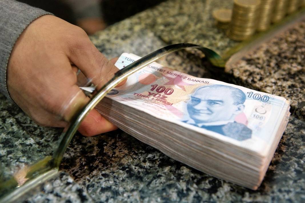 Asgari ücret için konuşulan 17 bin 673 lira! Masadaki 4 senaryo ortaya çıktı 10