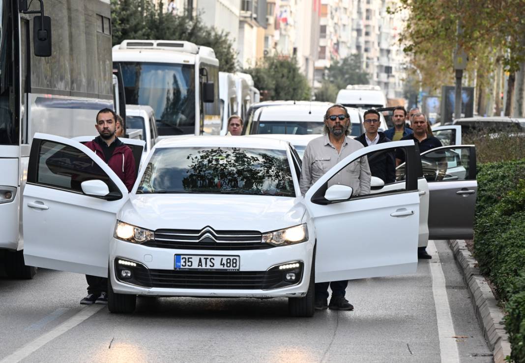 Saat 9'u 5 geçe tüm ülkede hayat durdu: İşte Türkiye'den 10 Kasım kareleri 29