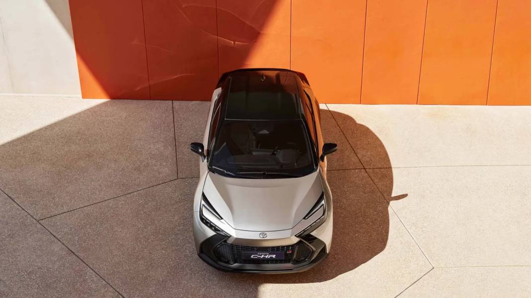 Yeni Toyota C-HR Türkiye'de: İşte fiyatı ve özellikleri 8