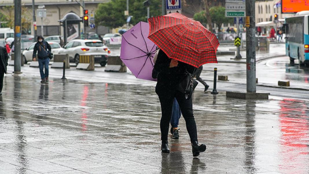 Meteoroloji'den gök gürültülü sağanak uyarısı! Pastırma yazı bitiyor, kış geliyor... 11