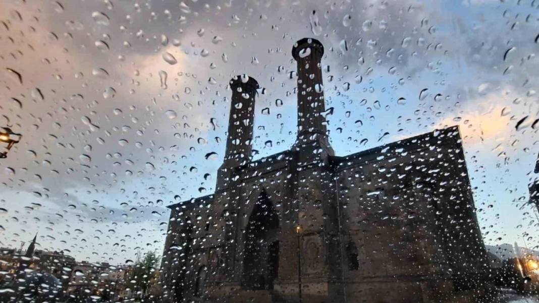 Meteoroloji'den il il saat saat kuvvetli sağanak uyarısı: Soğuk hava dalgası Türkiye'yi fena vuracak! 7