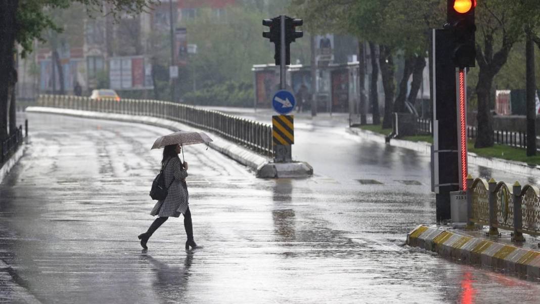 Meteoroloji'den gök gürültülü sağanak uyarısı! Pastırma yazı bitiyor, kış geliyor... 4