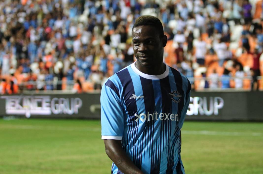 Adana Demirspor'un yıldız golcüsü Mario Balotelli ölümden döndü: Ağır hasarlı araçtan böyle çıkarıldı 2