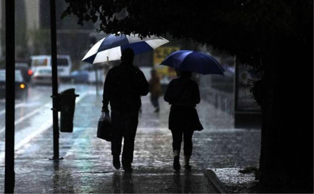 Meteoroloji'den il il saat saat kuvvetli sağanak uyarısı: Soğuk hava dalgası Türkiye'yi fena vuracak! 20