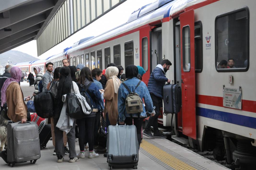 Turistik Doğu Ekspresi’nin bilet fiyatları belli oldu! Kimlere ücretsiz 7