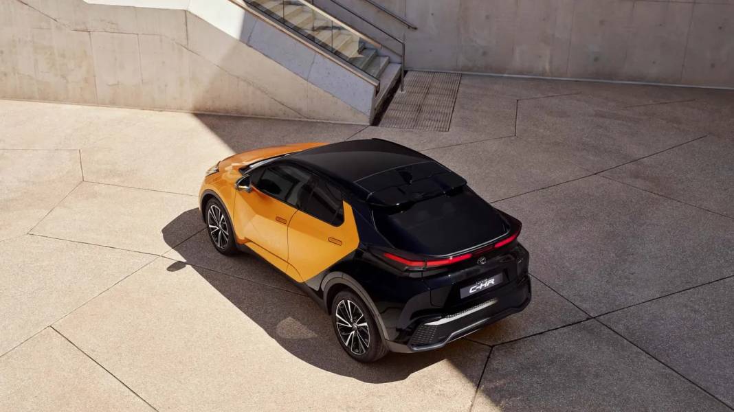 Yeni Toyota C-HR Türkiye'de: İşte fiyatı ve özellikleri 2