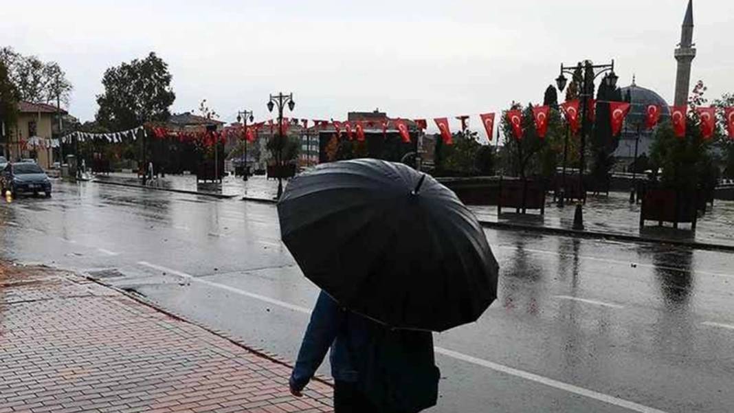 Meteoroloji'den kritik uyarı: İstanbul dahil 13 il için sarı ve turuncu kodlu alarm! 18