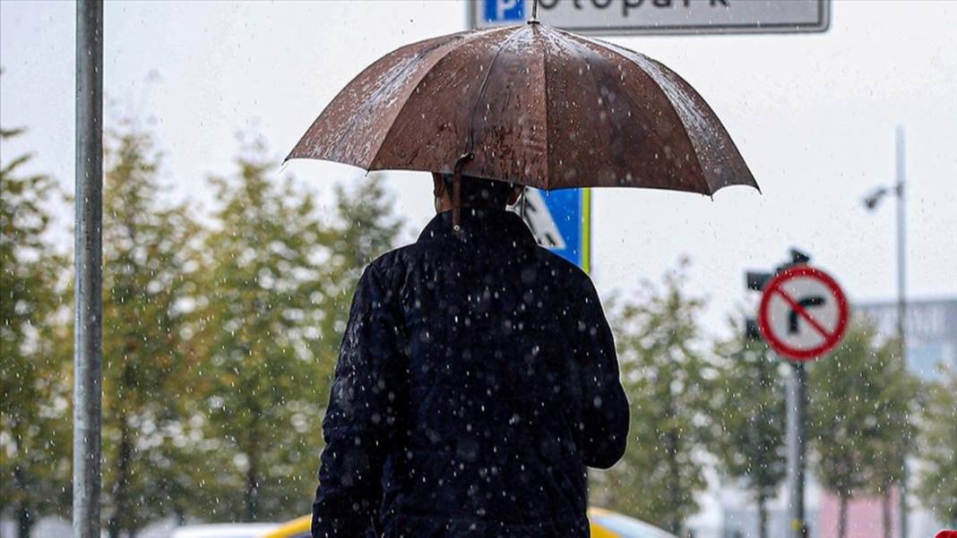 Meteoroloji'den peş peşe uyarı: Soğuk hava dalgası ve sağanak Türkiye'yi esir alacak! 4