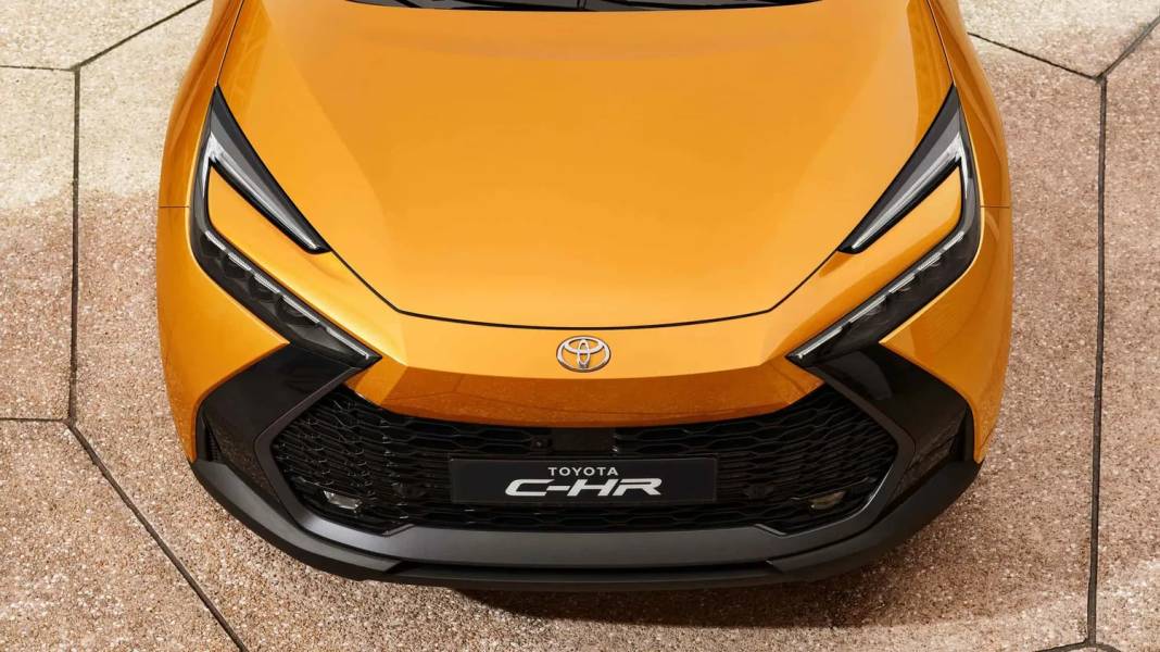 Yeni Toyota C-HR Türkiye'de: İşte fiyatı ve özellikleri 11