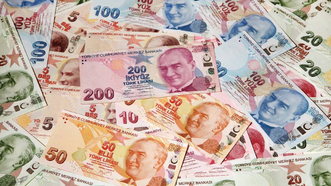 Asgari ücret için konuşulan 17 bin 673 lira! Masadaki 4 senaryo ortaya çıktı 6