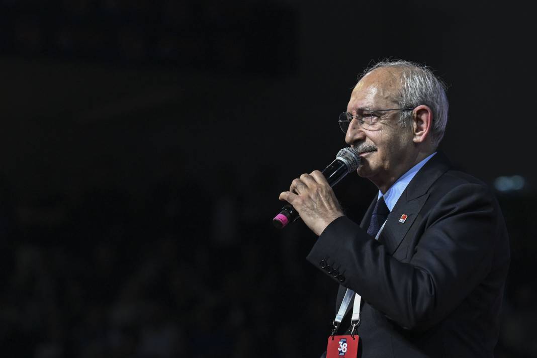 Kılıçdaroğlu’nu CHP'ye yakın tuttuğu ofisinde ilk kim ziyaret etti! Yerel seçim öncesi dikkat çeken hamle 14