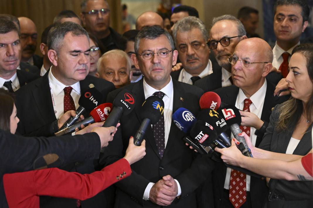 Yeni yönetimi çok kızdıran olay! CHP'deki kayıp 160 milyon lira nerelerden çıktı 6