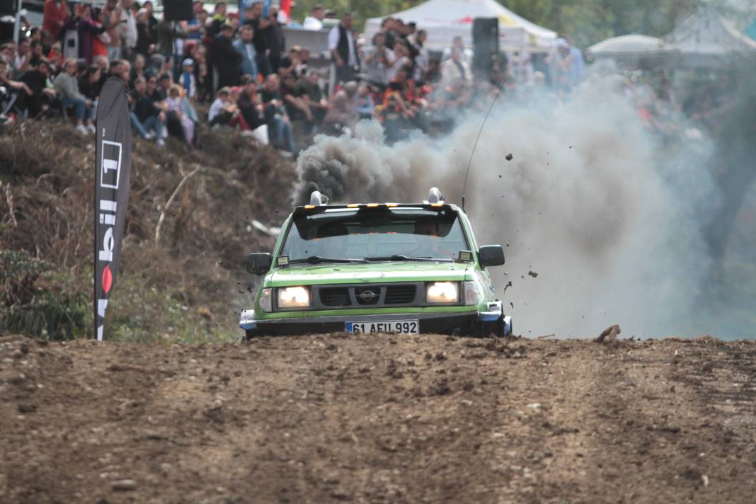 Ordu off-road yarışlarına ev sahipliği yaptı: 100 araç kıyasıya yarıştı 4