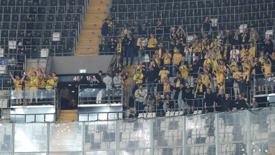 Beşiktaş Bodo/Glimt maçından çok özel görüntüler: Tribünlerde muhteşem anlar 10