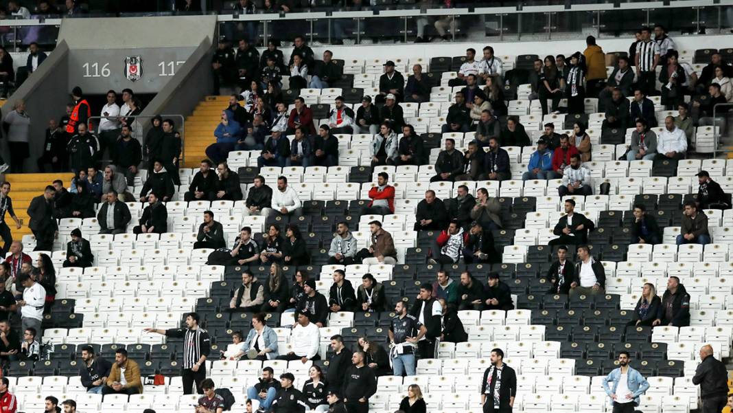 Beşiktaş Bodo/Glimt maçından çok özel görüntüler: Tribünlerde muhteşem anlar 4