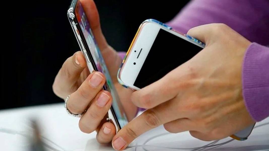 7 milyon üniversiteli merakla bekliyordu: Öğrencilere verilecek vergisiz cep telefonu için şartlar netleşti 5