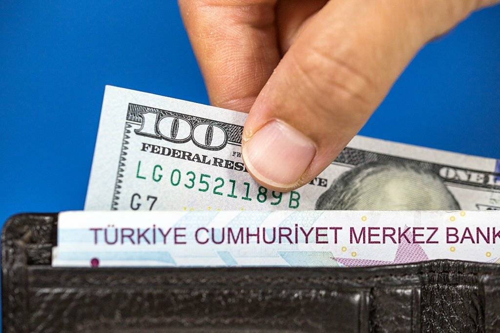 Dolar sahiplerinin korktuğu oldu: Dolar kurunu altüst edecek tarih için uyarı geldi! 8