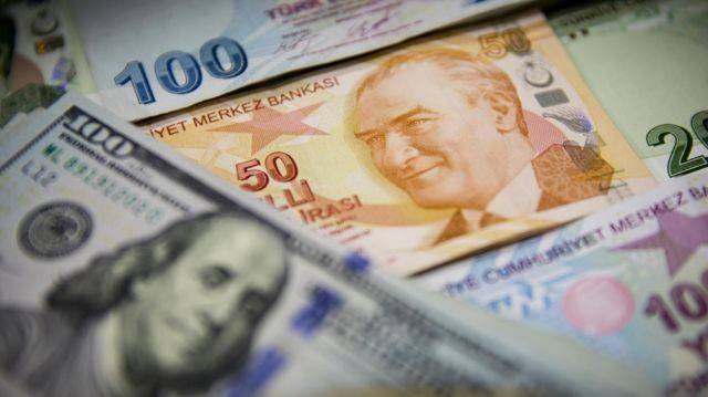 Bankada dolar tutanların başı dertte! Merkez Bankası kararıyla bugün yasaklandı 9