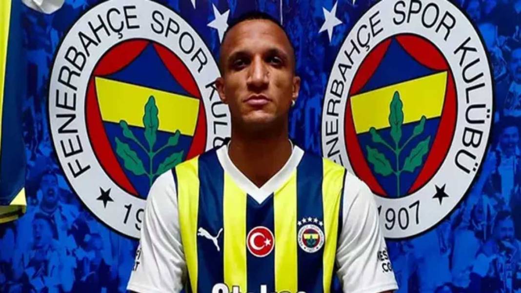 Trabzonspor maçı öncesi Fenerbahçe'de büyük deprem! 2 isim sahalardan ne kadar uzak kalacak 5