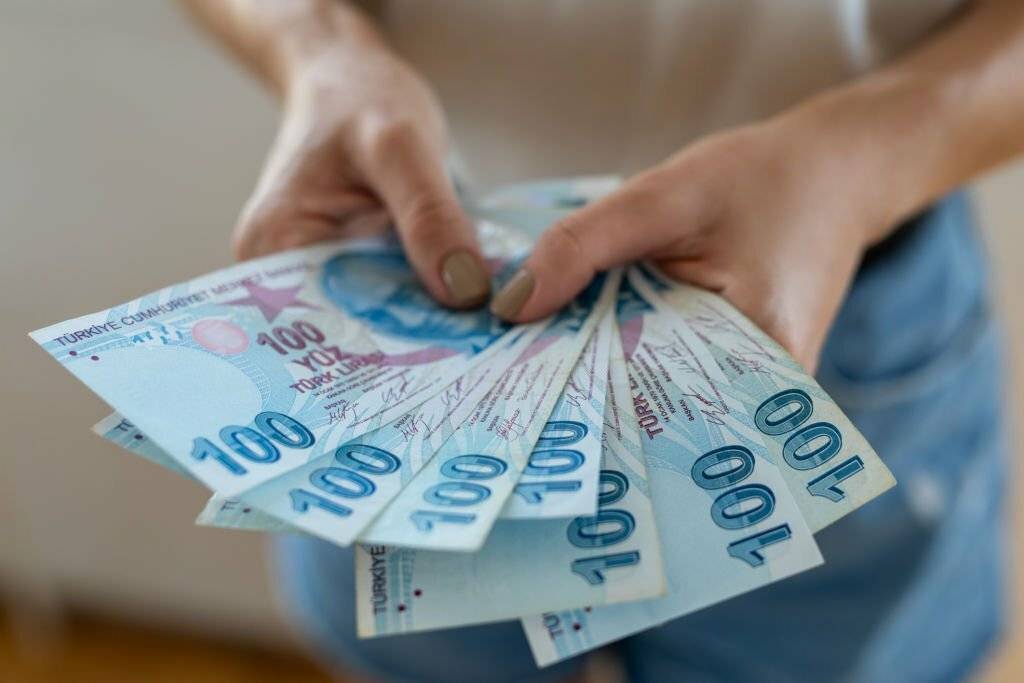 Memur ve emekli maaşlarına artık o para eklenmeyecek! Merkez Bankası açıkladı, yapılacak zam belli oldu... 10