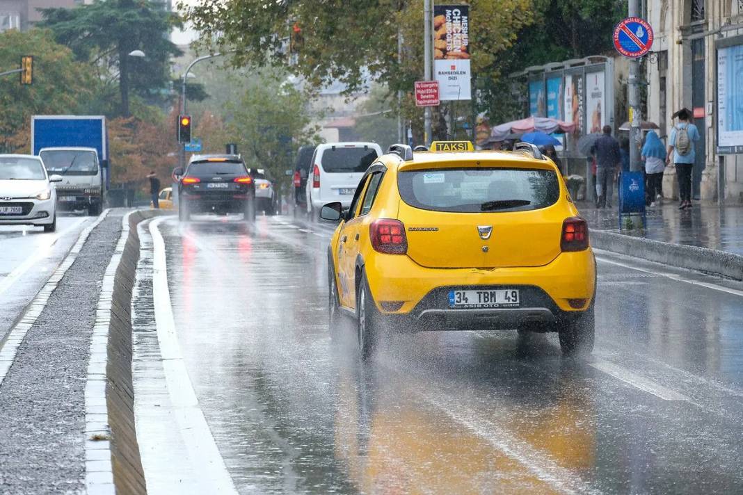 Meteoroloji'den bu illere kritik uyarı: Kuvvetli sağanak geri dönüyor! 4