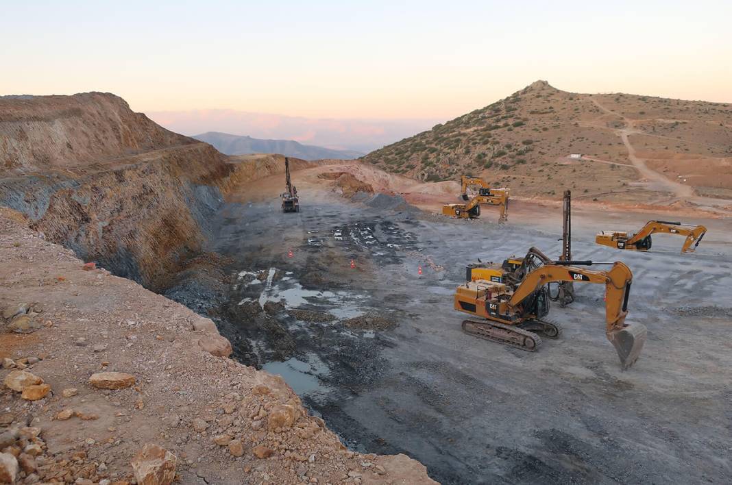 Bu ilçenin taşı toprağı resmen altın! Bölgede bulunan paraya para demeyecek 2