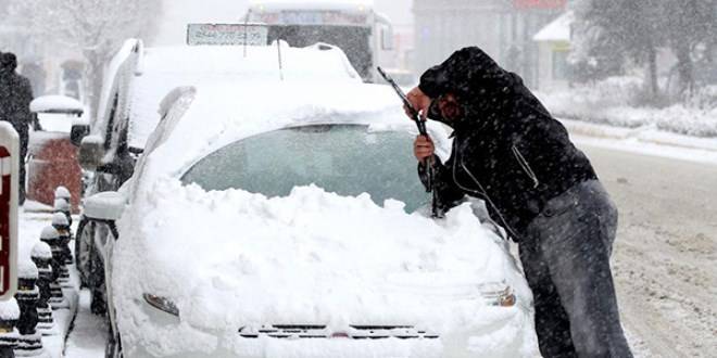 Bu illere diz boyu kar yağacak: Meteoroloji'den sarı ve turuncu kodlu alarm! 11