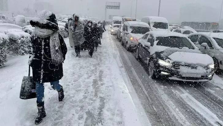 Türkiye'ye kara kış geliyor... Meteoroloji'den o illere 'sarı' kodlu uyarı! 2